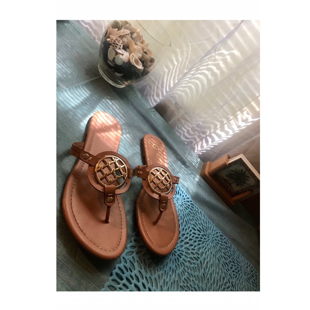 Sandals - Picture 4 of 4